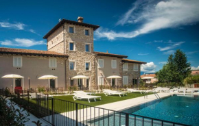 Relais Madergnago Gardapartments